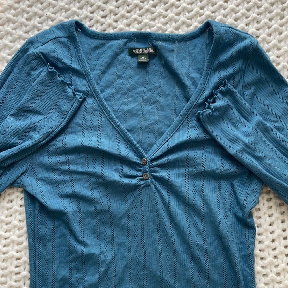 Never worn long sleeve blouse. Perfect for summer